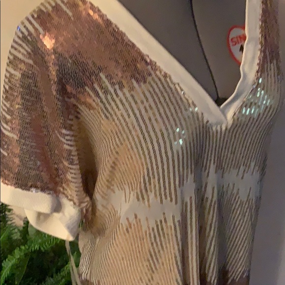 INC sequin glam long v neck top - Picture 4 of 5